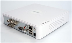 Đầu ghi hình 4 kênh Hikvision DS-7104HWI-SH